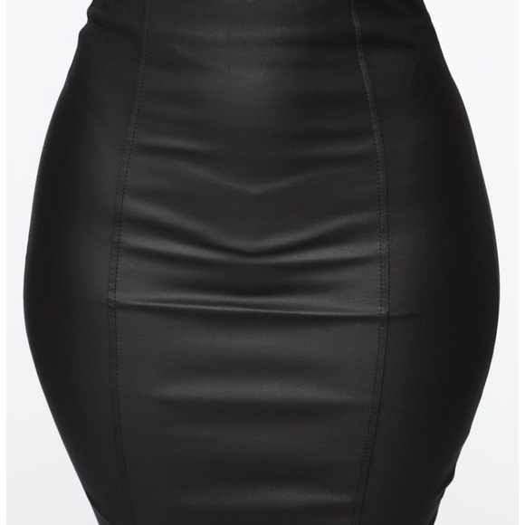 Fashionnova Black Pencil Skirt - Picture 4 of 5